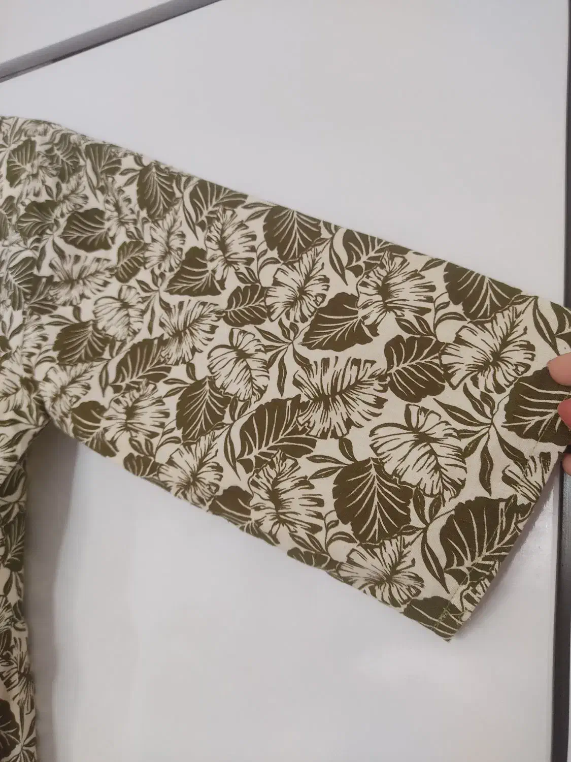 پیراهن بلند|لباس|سنندج, |دیوار