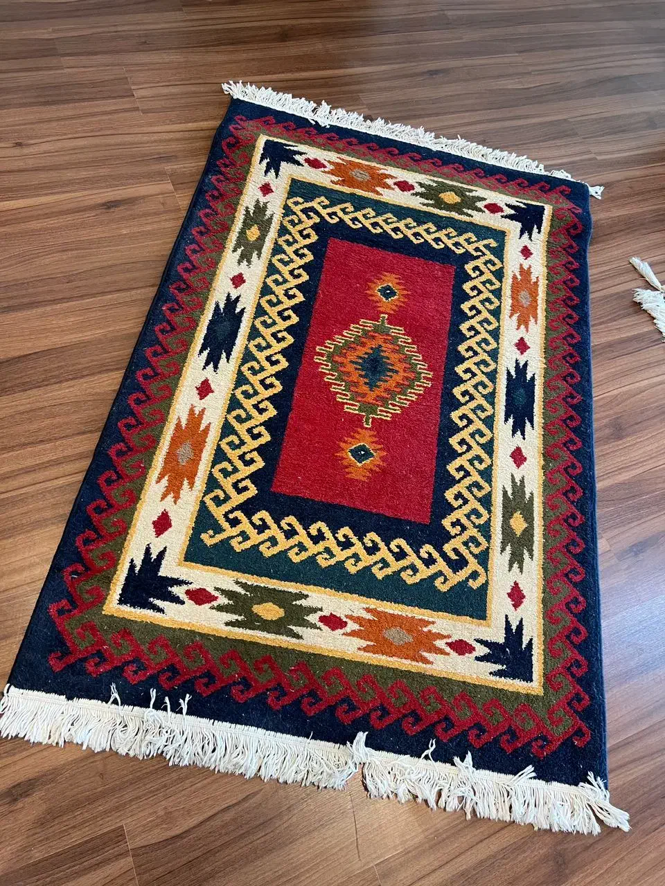 قالیچه|فرش|کرج, باغستان|دیوار