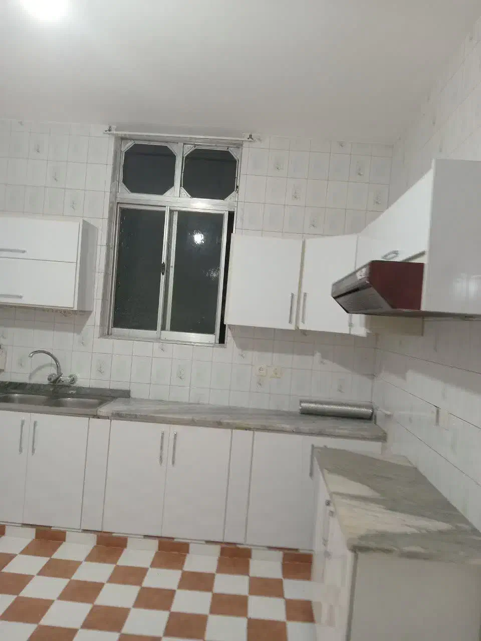 اجاره ویلایی ۱۰۰ متری خیابان حزب اله|اجارهٔ خانه و ویلا|ساری, |دیوار