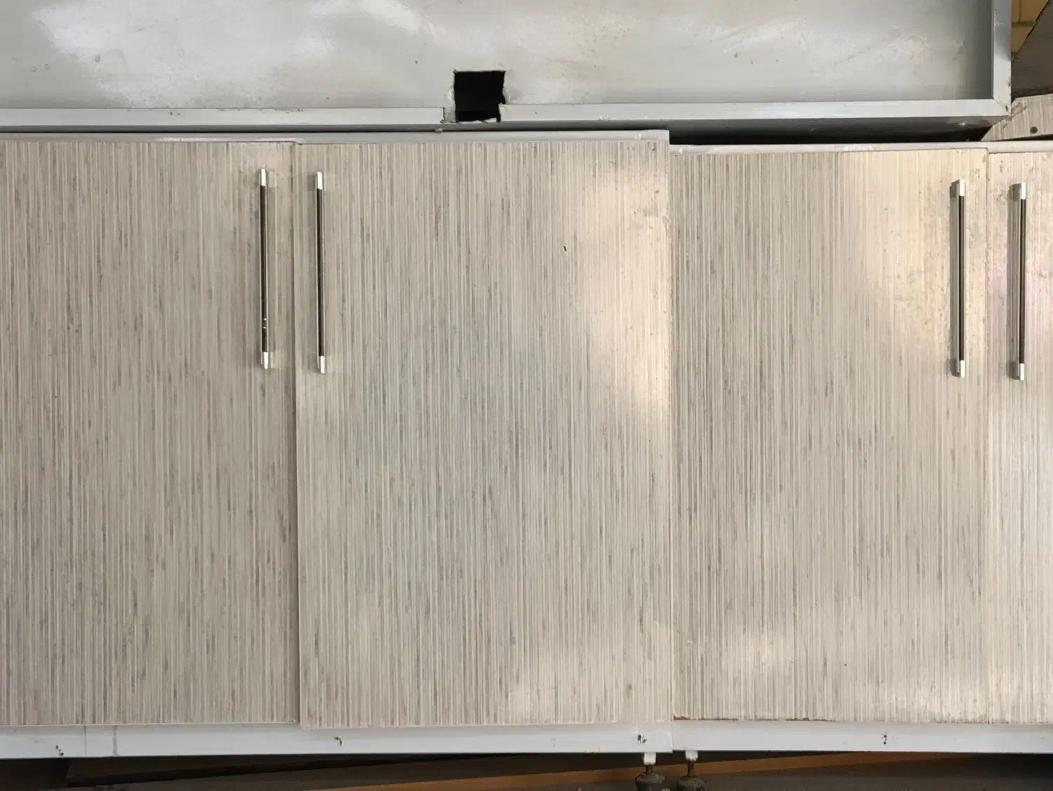 کابینت|مصالح و تجهیزات ساختمان|شاهین‌شهر, شهرک گلدیس|دیوار