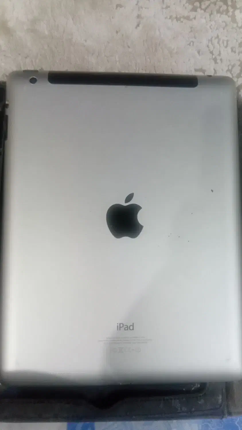 ایپد نسل سوم|تبلت|رشت, منظریه|دیوار