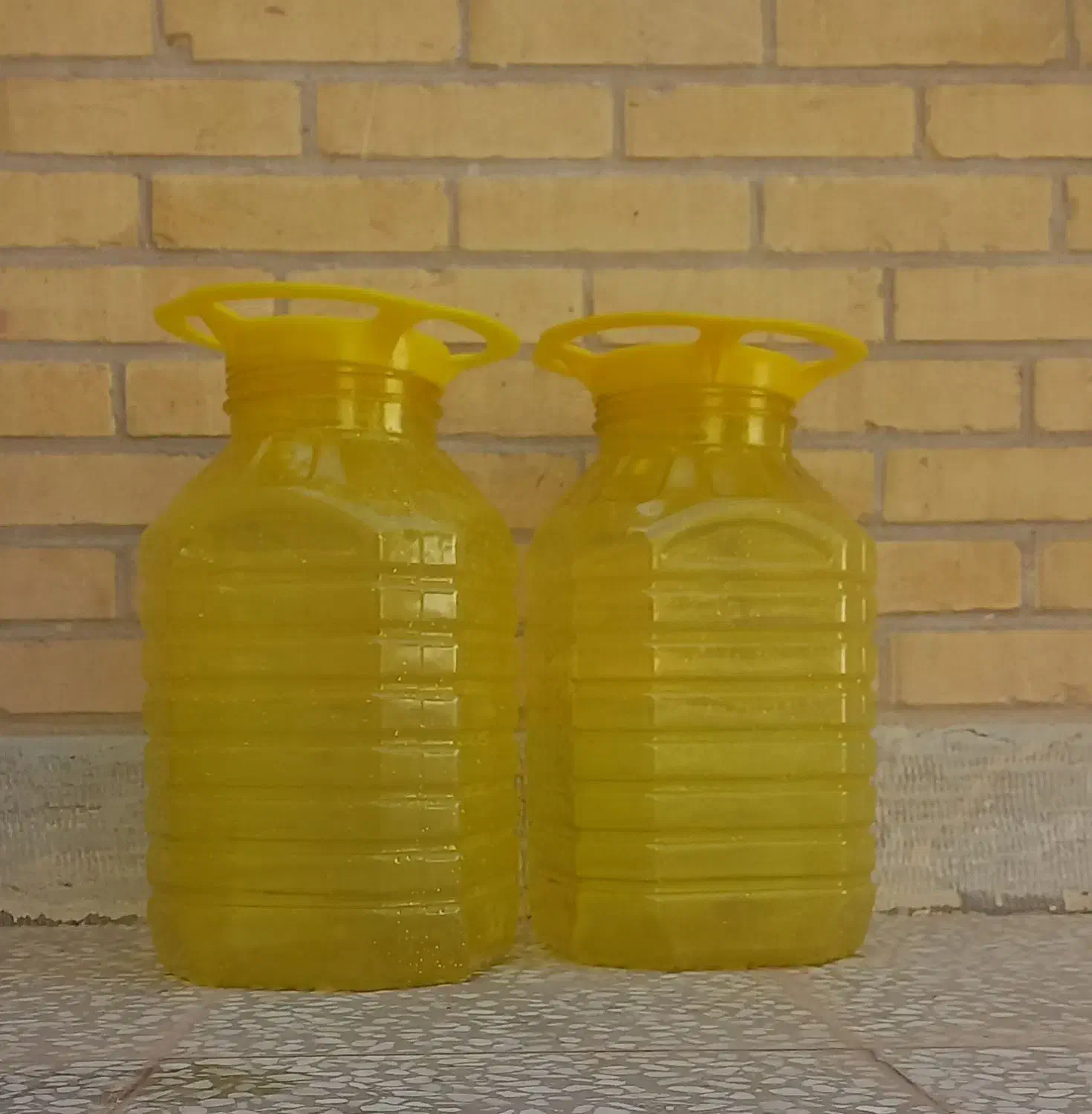 دبه ترشی|ظروف نگهدارنده، پلاستیکی، یکبارمصرف|یزد, |دیوار