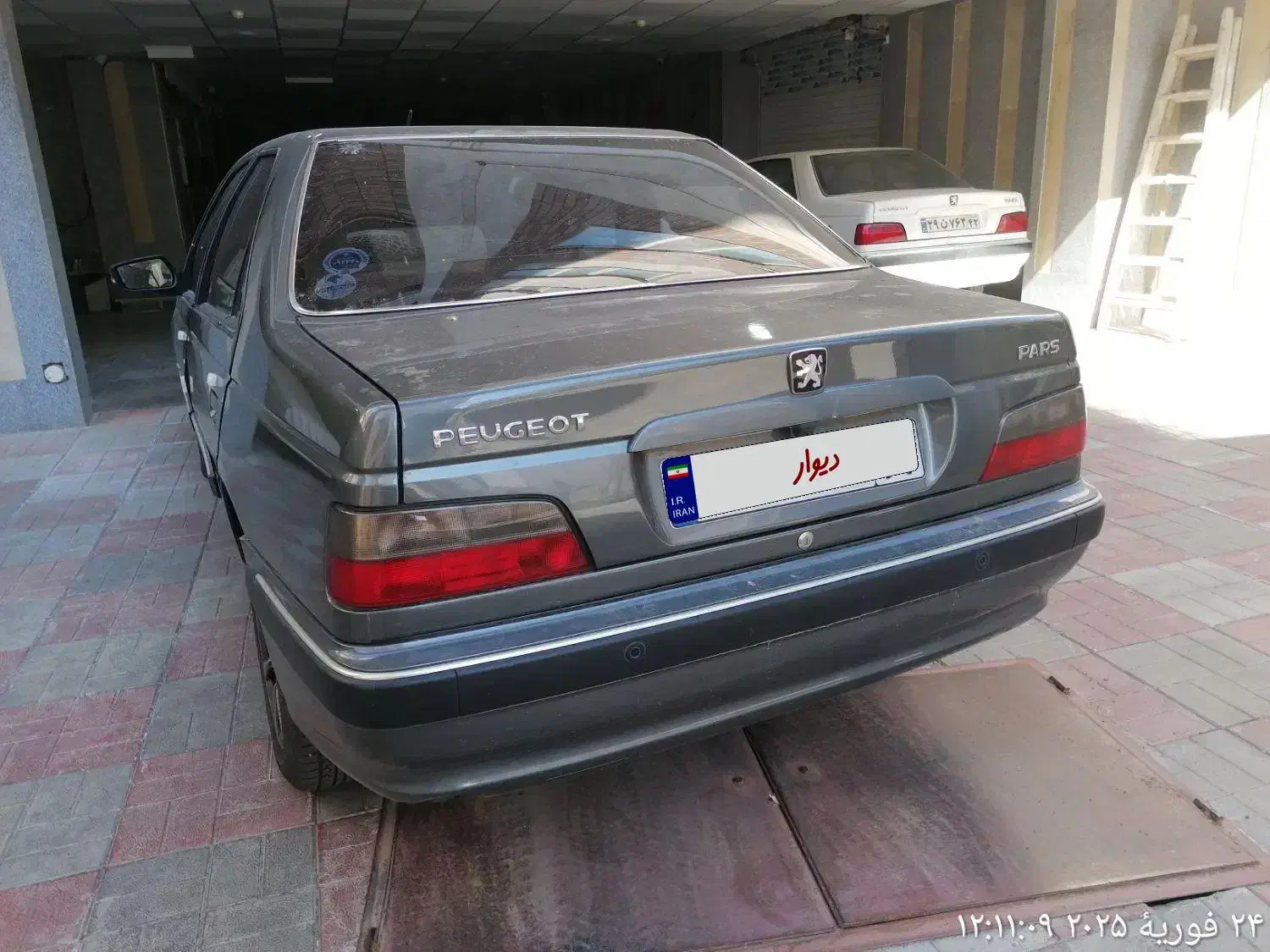 پژو پارس آخر 1402|خودرو سواری و وانت|سبزوار, عظیمیان|دیوار