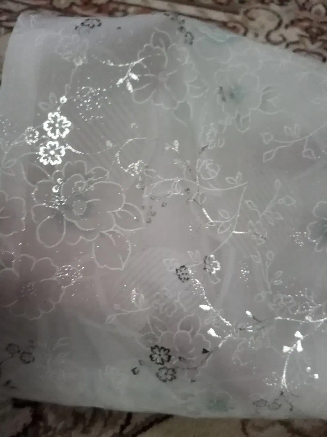 چادر شال ساتن سفره ی عقد|لباس|رشت, رشتیان|دیوار