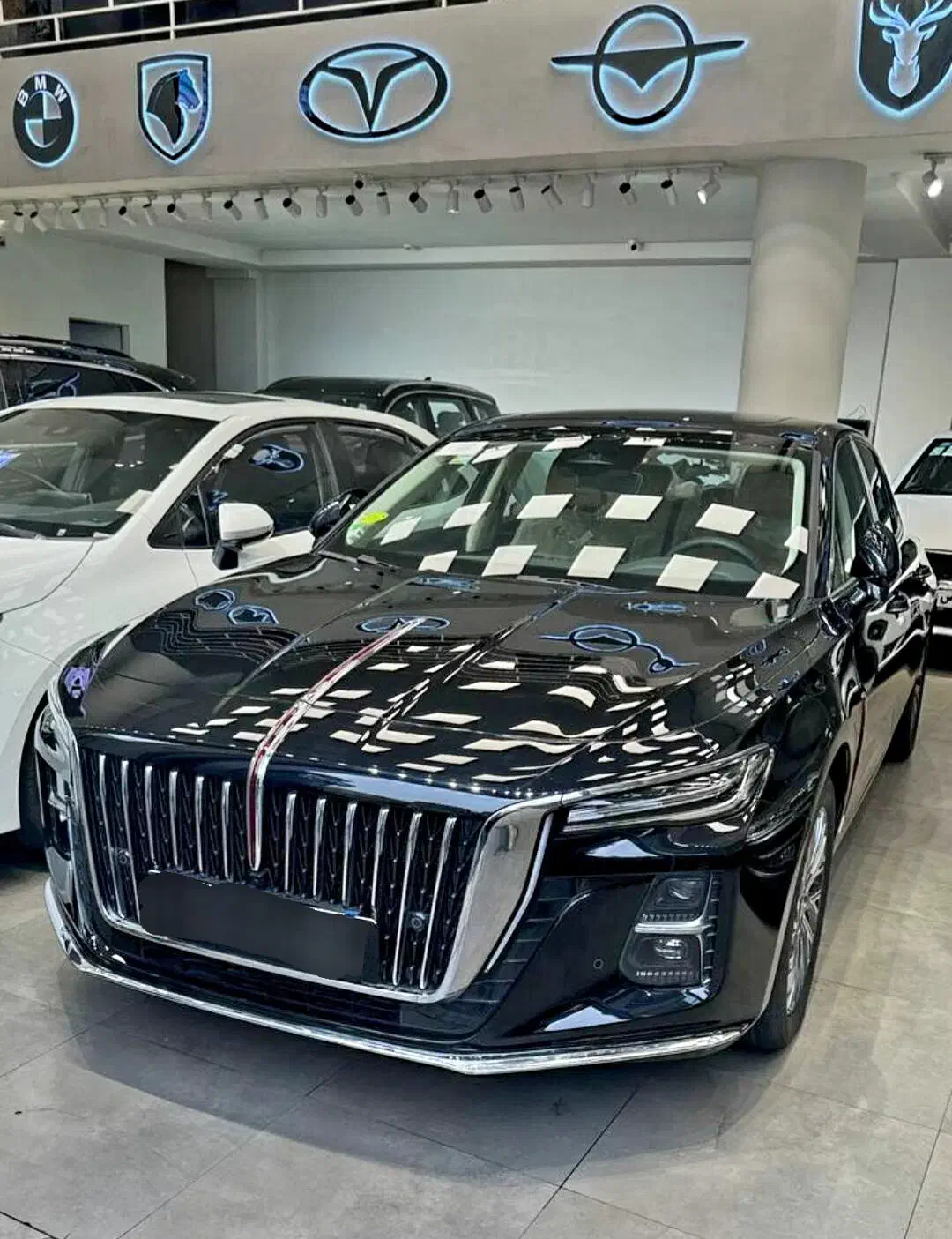 هونگچی H5 صفر ون فاو اچ۵ مشکی خشک مدل2025|خودرو سواری و وانت|تهران, صادقیه|دیوار