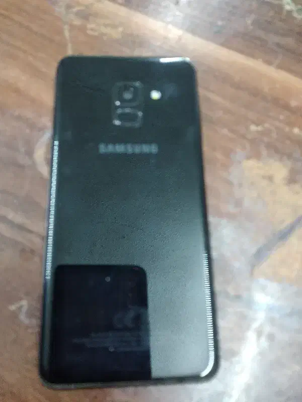 گوشی A8 در حد نو با کارتن و انتقال مالکیت|موبایل|تهران, گمرک|دیوار