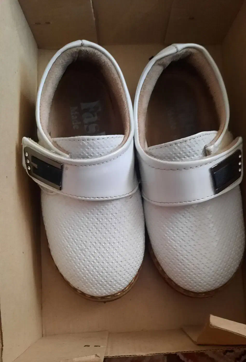 کفش مجلسی بچه گانه|کیف، کفش، کمربند|پرند, فاز ۵|دیوار