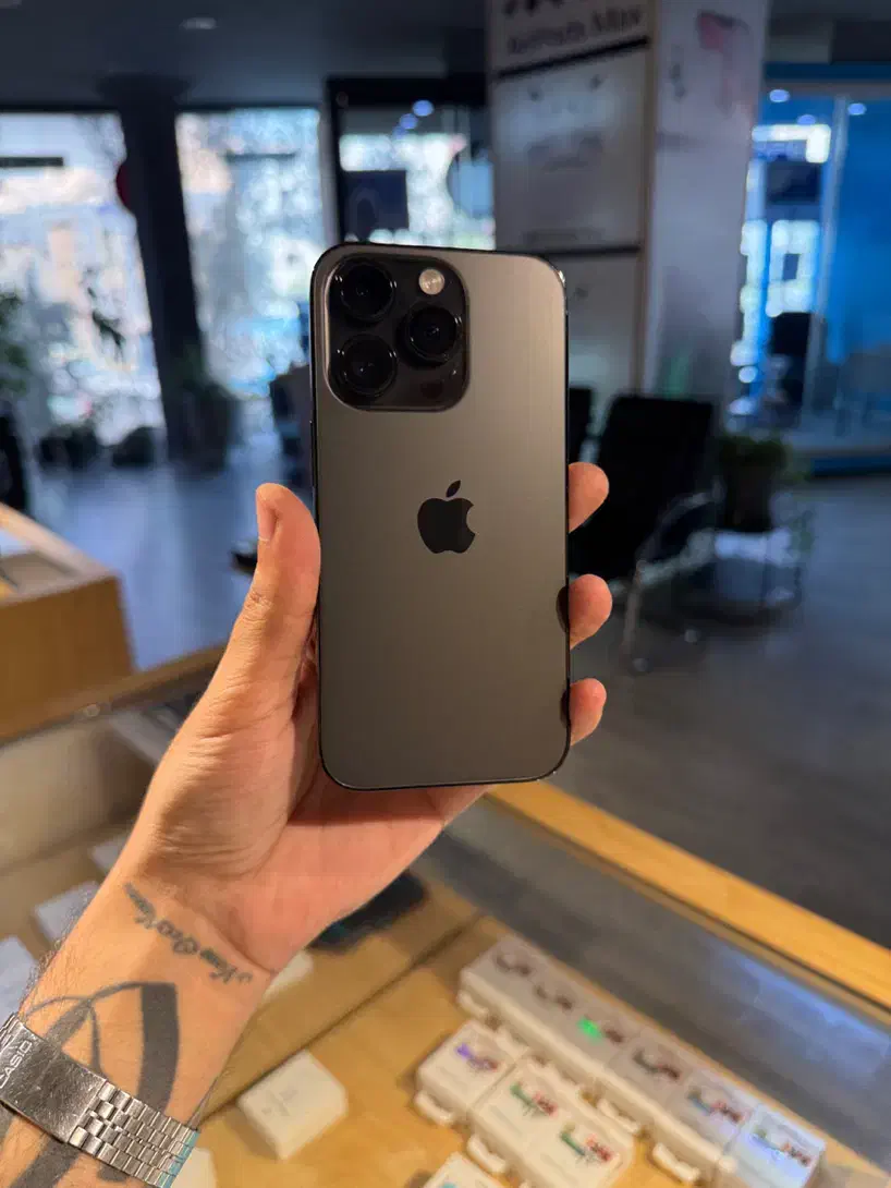 اپل iphone 14 pro با حافظهٔ ۲۵۶ گیگابایت|موبایل|تهران, عباس‌آباد|دیوار