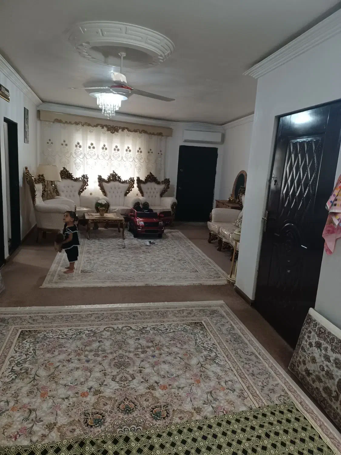 فروش مبل سلطنتی|مبلمان خانگی و میز عسلی|کوهیخیل, |دیوار