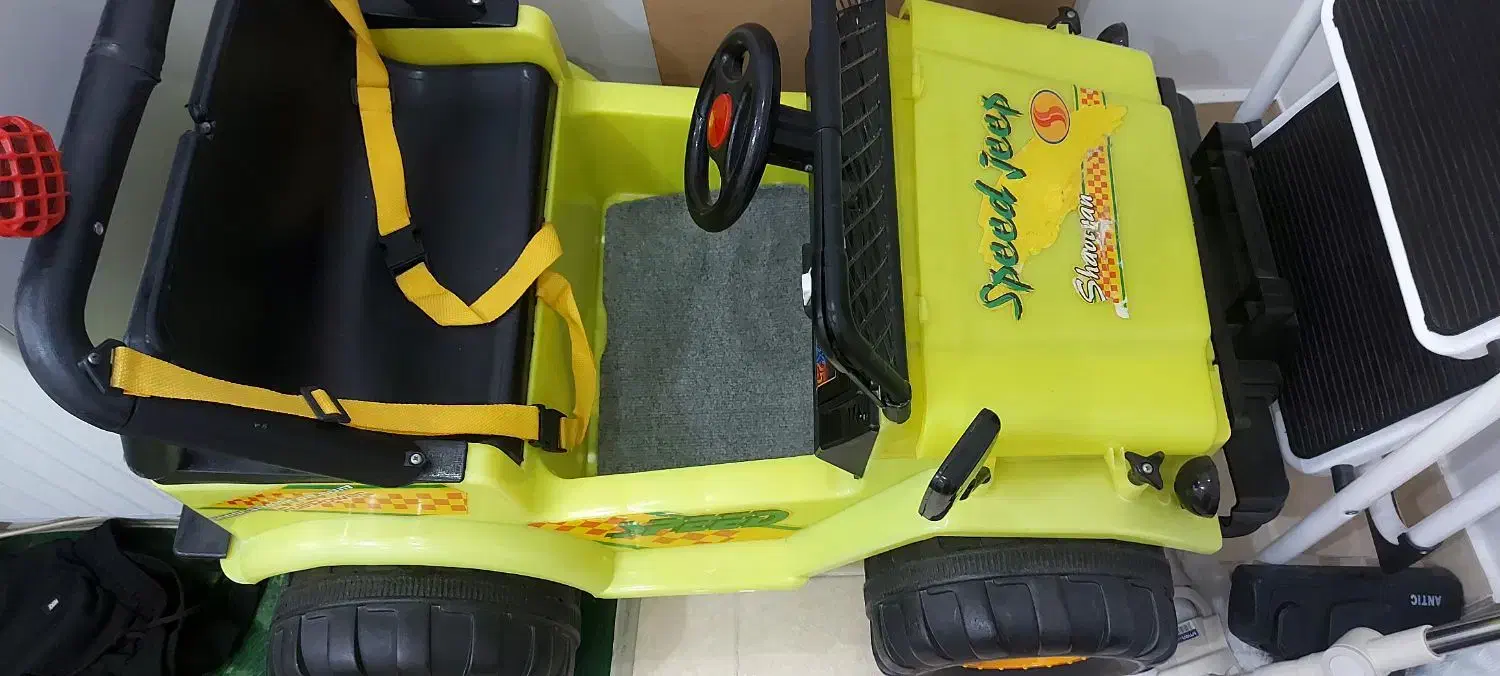 ماشین شارژی|اسباب‌بازی بچه|ارومیه, |دیوار