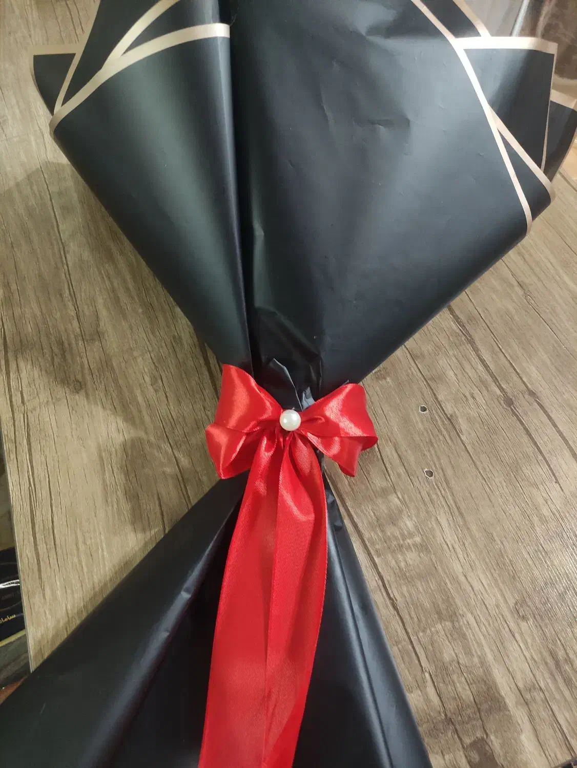 گل روبانی|گل مصنوعی|بروجرد, |دیوار