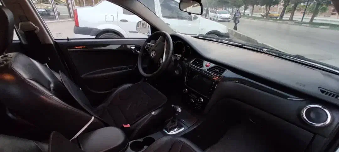 جک j5 بی رنگ بی ضربه|خودرو سواری و وانت|تولم شهر, |دیوار