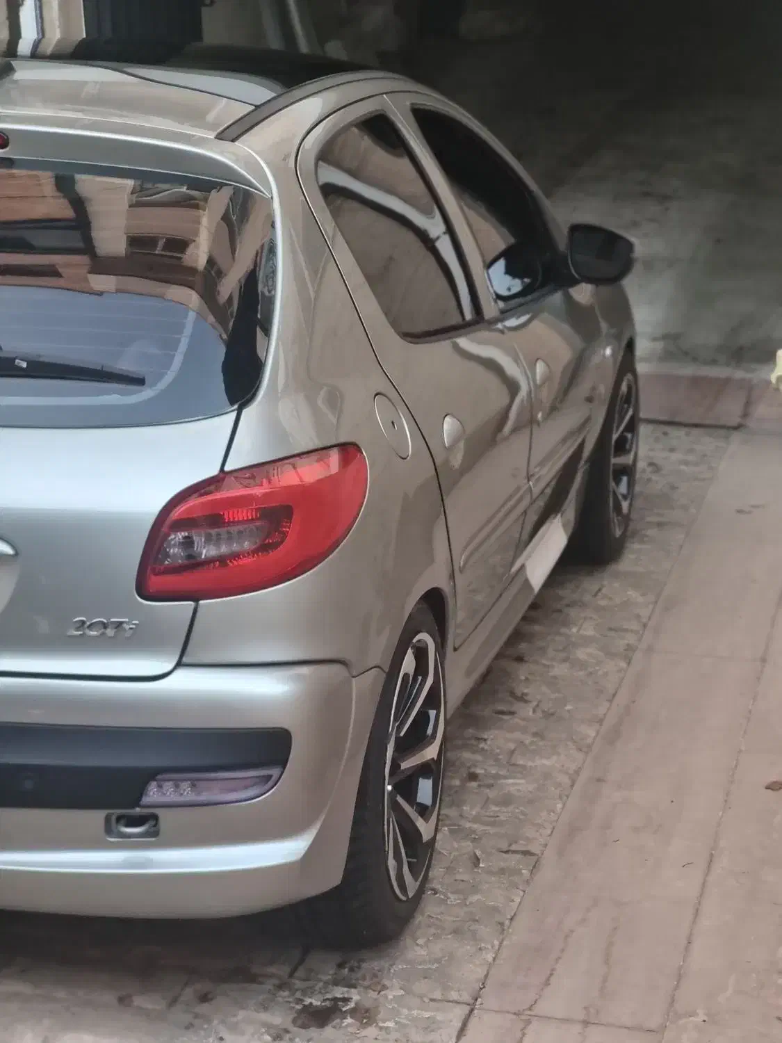 207 مدل 1403 تیتانیوم ارتقا|خودرو سواری و وانت|تهران, گلستان (شهرک راه آهن)|دیوار