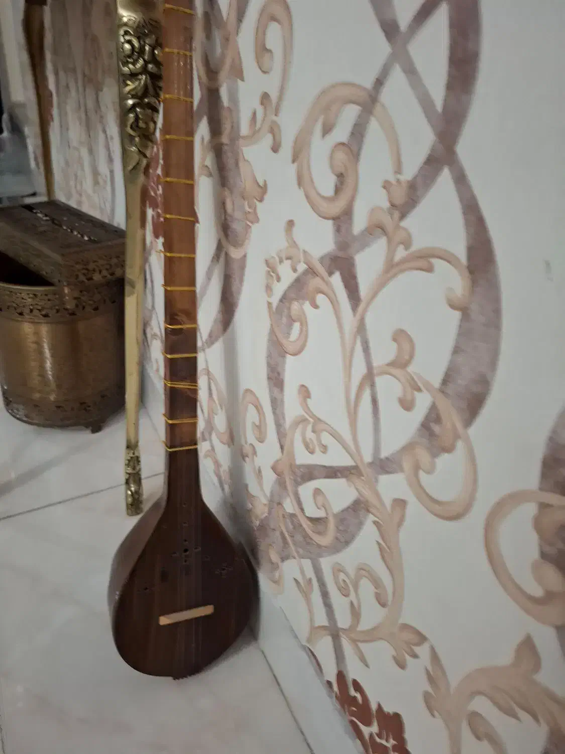 سه تار|سازهای سنتی|کرج, خرمدشت|دیوار