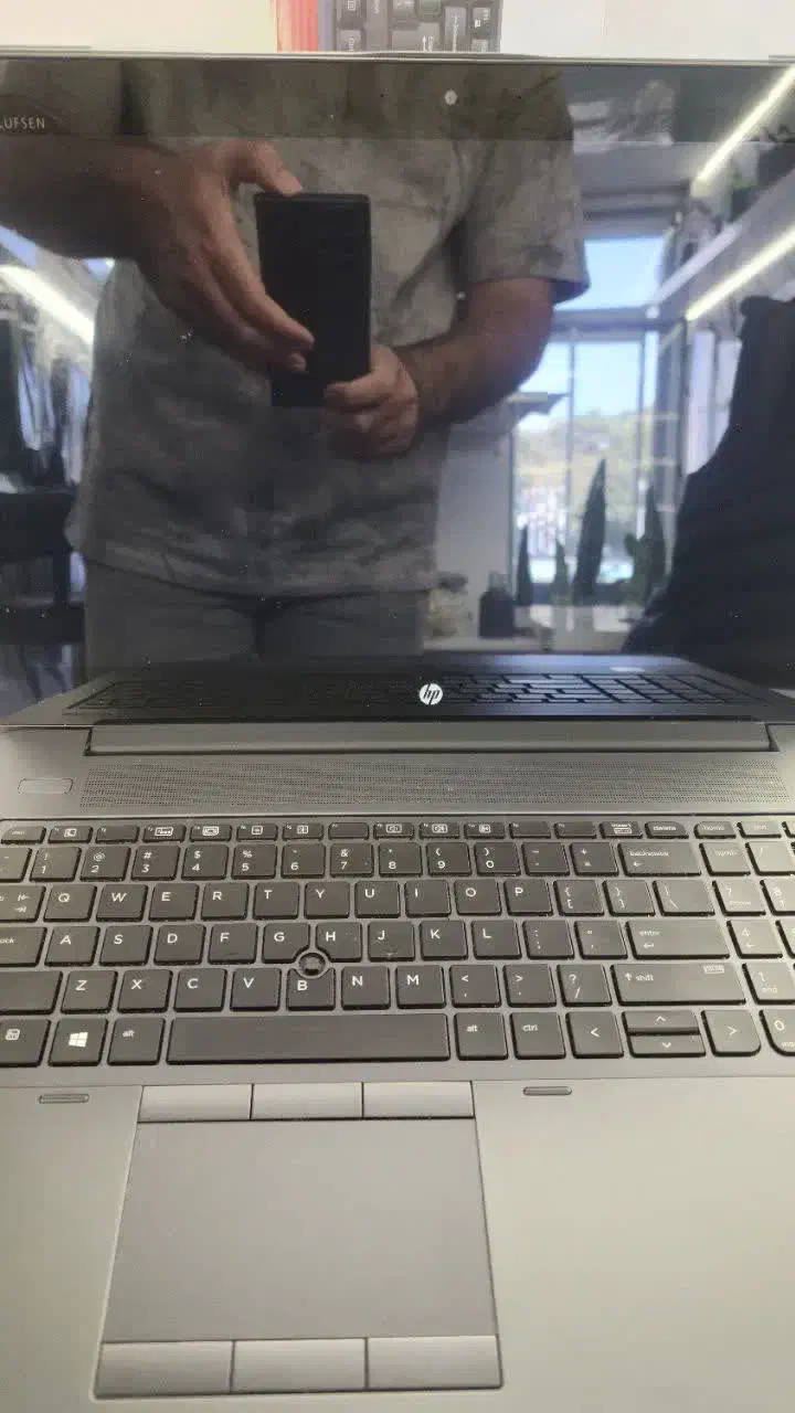 لپ تاپ اچ پی HP Zbook g4|رایانه همراه|اصفهان, زاجان|دیوار