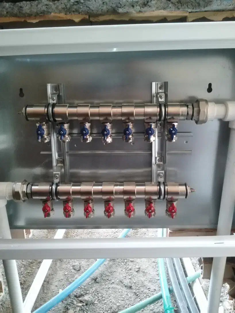 فروش رادیاتور و پکیج|آبگرمکن، پکیج، شوفاژ|رشت, سعدی (تختی)|دیوار