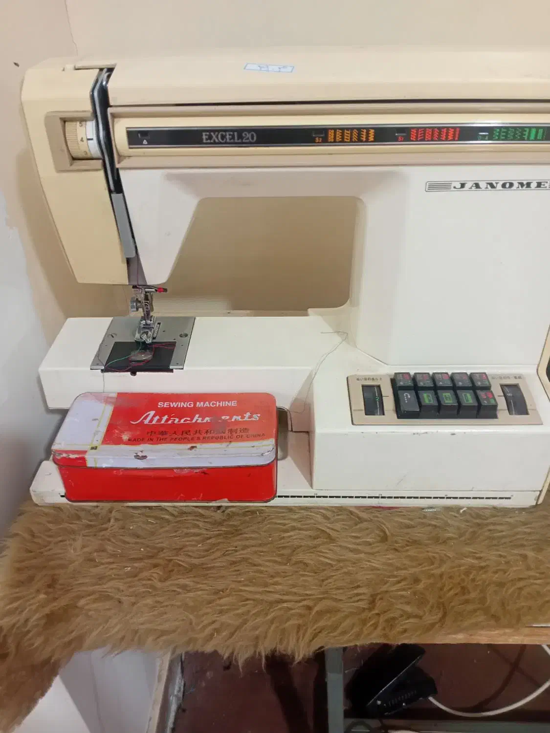 چرخ خیاطی ۶۲۷|چرخ خیاطی و ریسندگی|جیرفت, |دیوار