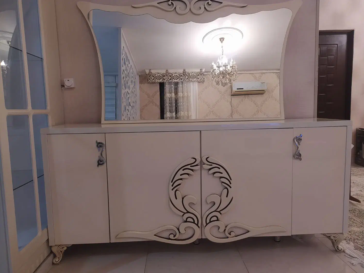 لوازم خانگی .کنسول . ساعت|میز و صندلی غذاخوری|کرمانشاه, |دیوار