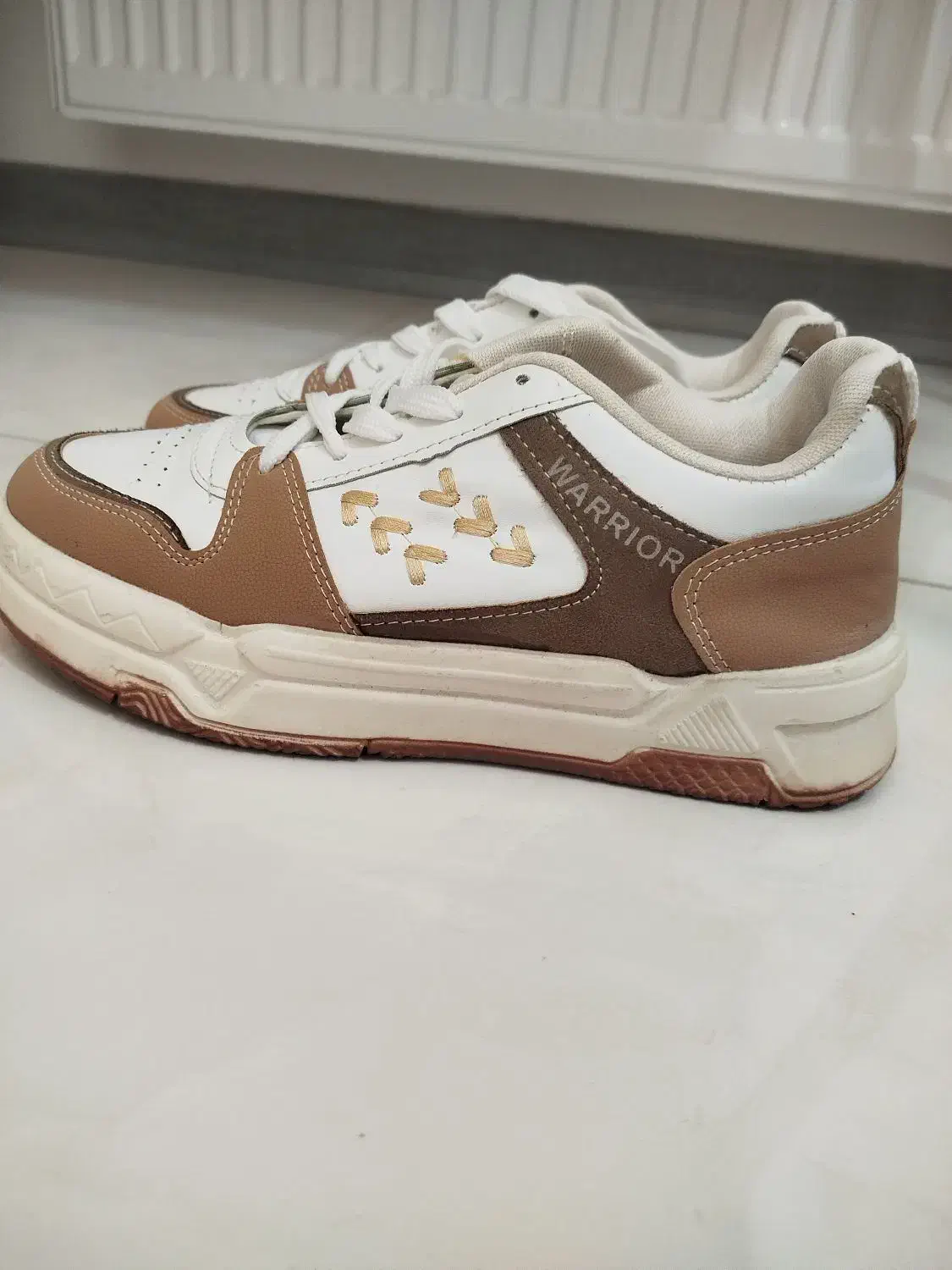 کیف و کفش|کیف، کفش، کمربند|مشهد, چاهشک|دیوار