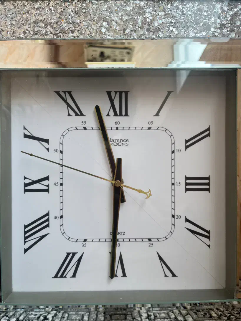 ساعت دیواری آینه ای|ساعت دیواری و تزئینی|رشت, توشیبا|دیوار