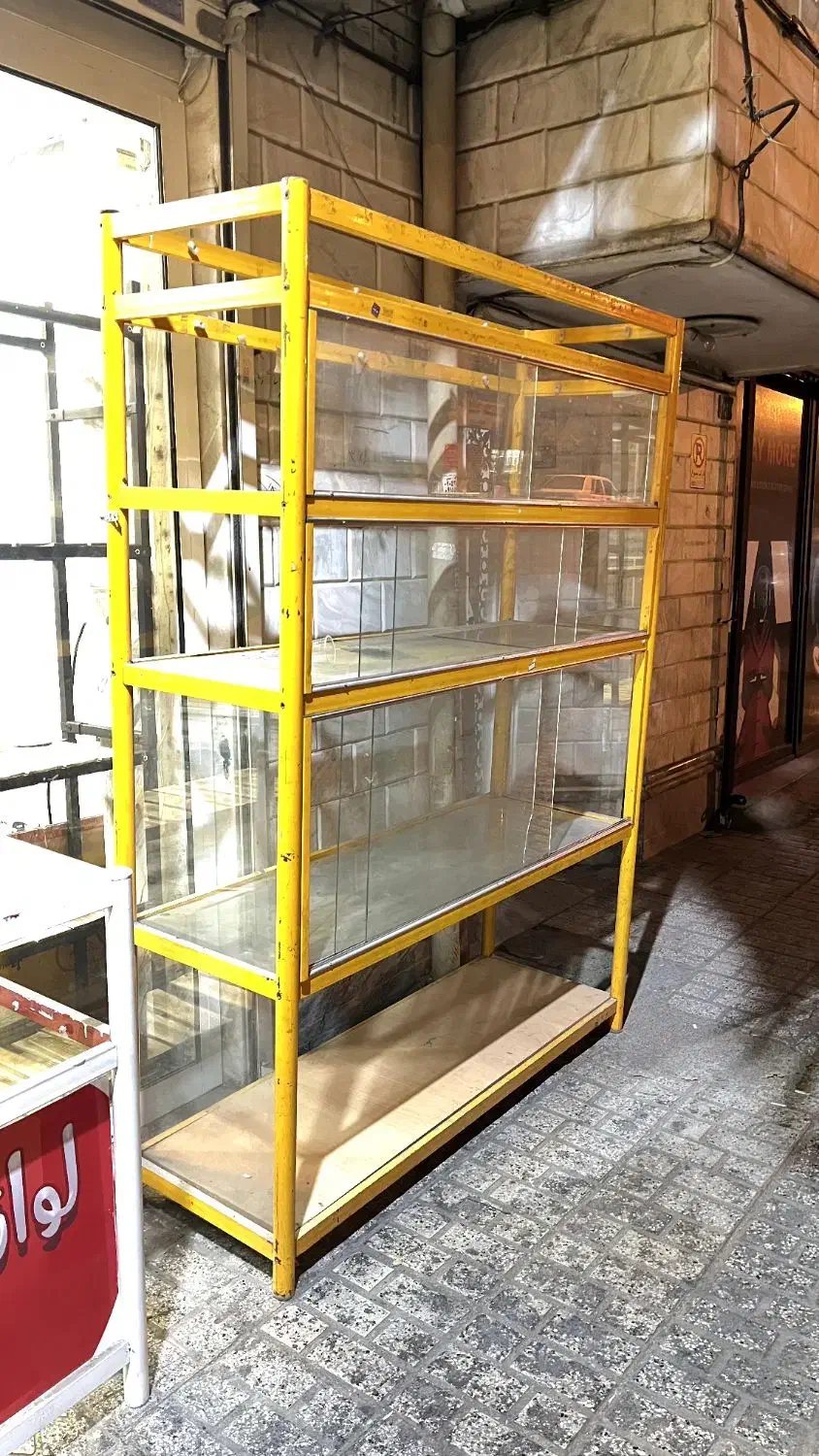 ویترین قفسه|فروشگاه و مغازه|مشهد, مقدم|دیوار