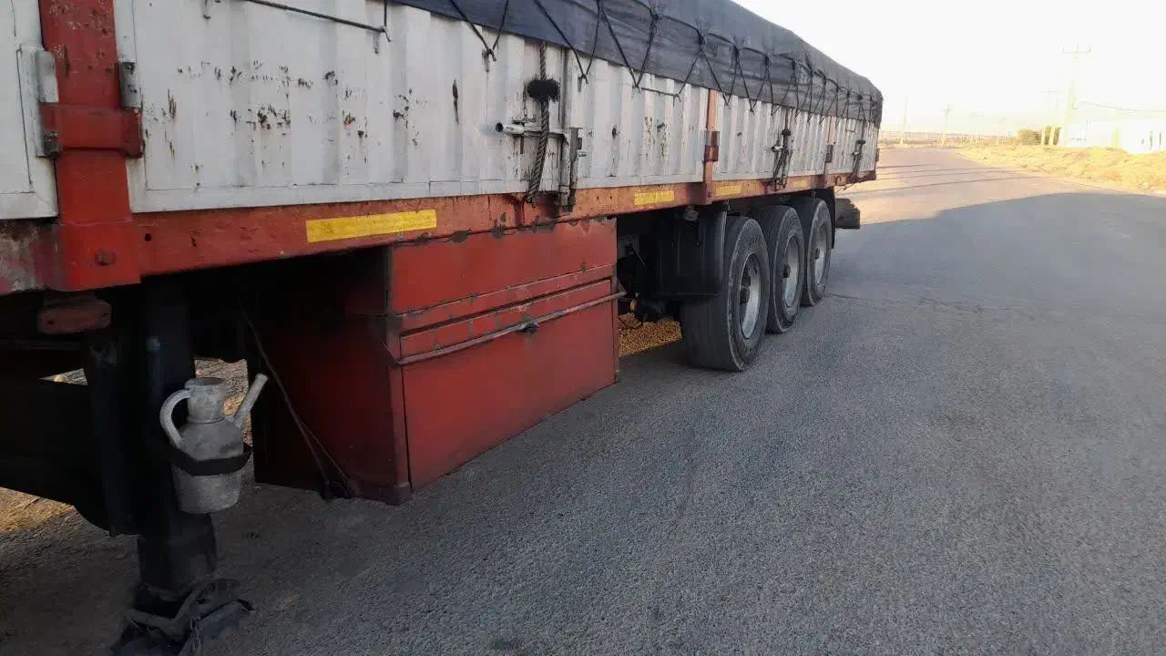 فروش یک دستگاه تریلر ۱۳/۶۰ ایران کاوه مدل ۱۳۸۴|خودرو سنگین|بروجرد, |دیوار