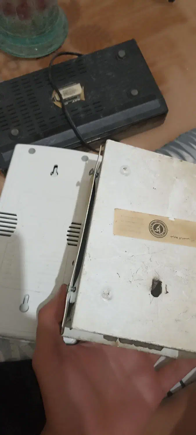 دوربین قدیمی  ماشین حساب دزدگیر همه 3 تومن فقط|حراج|محمدشهر, همایون ویلا|دیوار