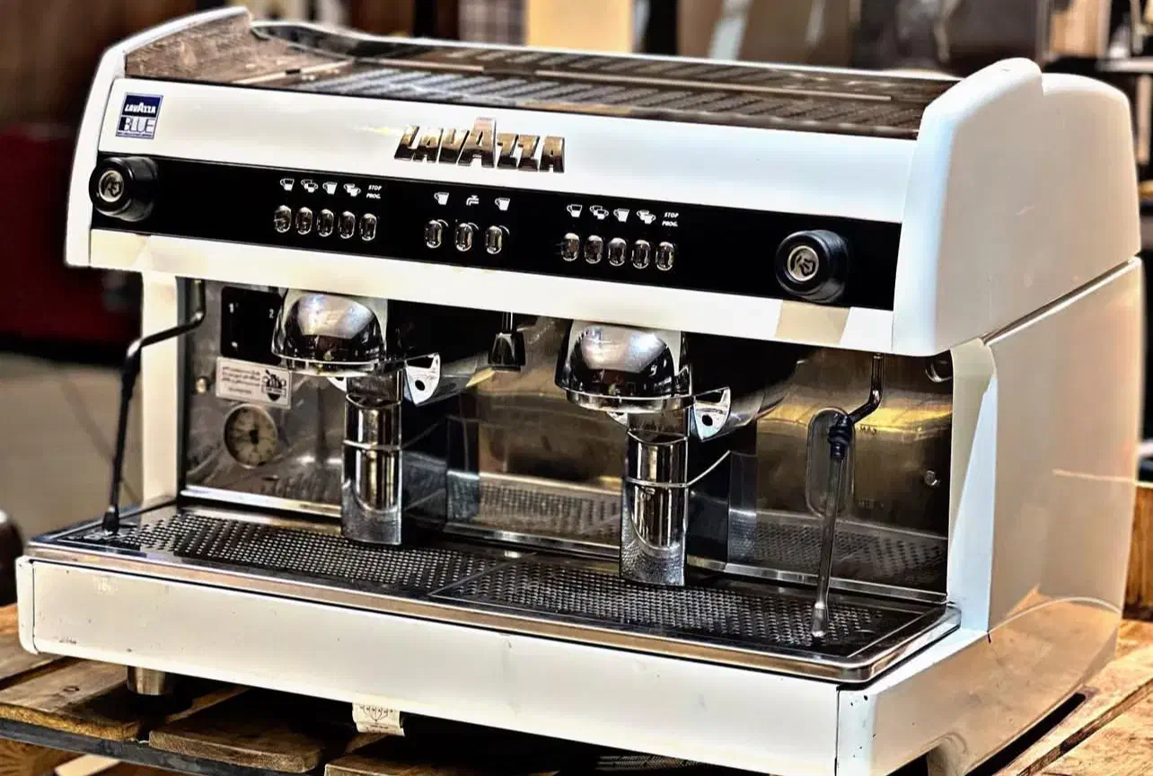 قهوه ساز و اسپرسوساز صنعتی وگا اسفرا ایتالیایی|کافیشاپ و رستوران|قم, زاد|دیوار