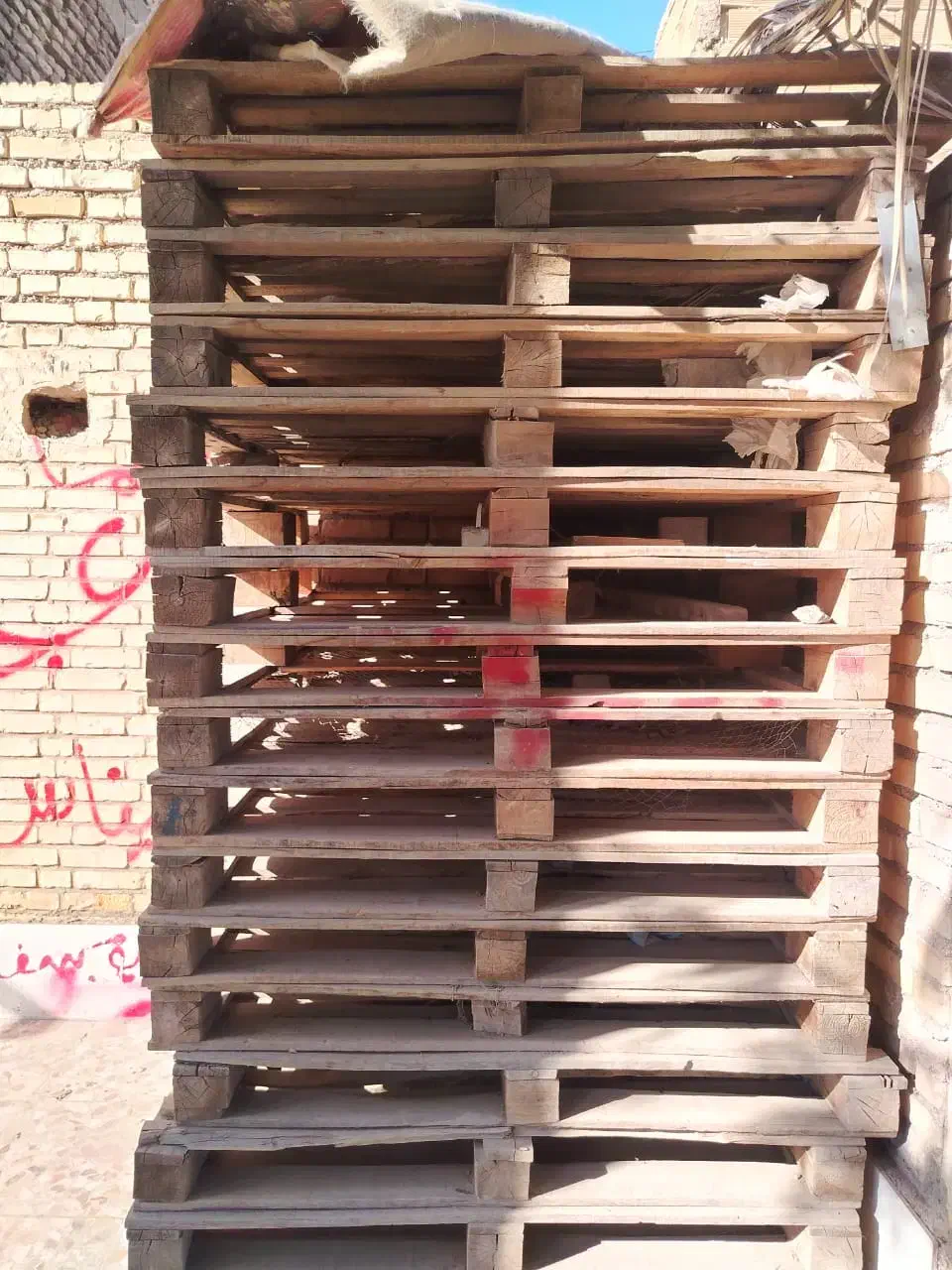 پالت|ابزارآلات|اهواز, شهرک رزمندگان|دیوار