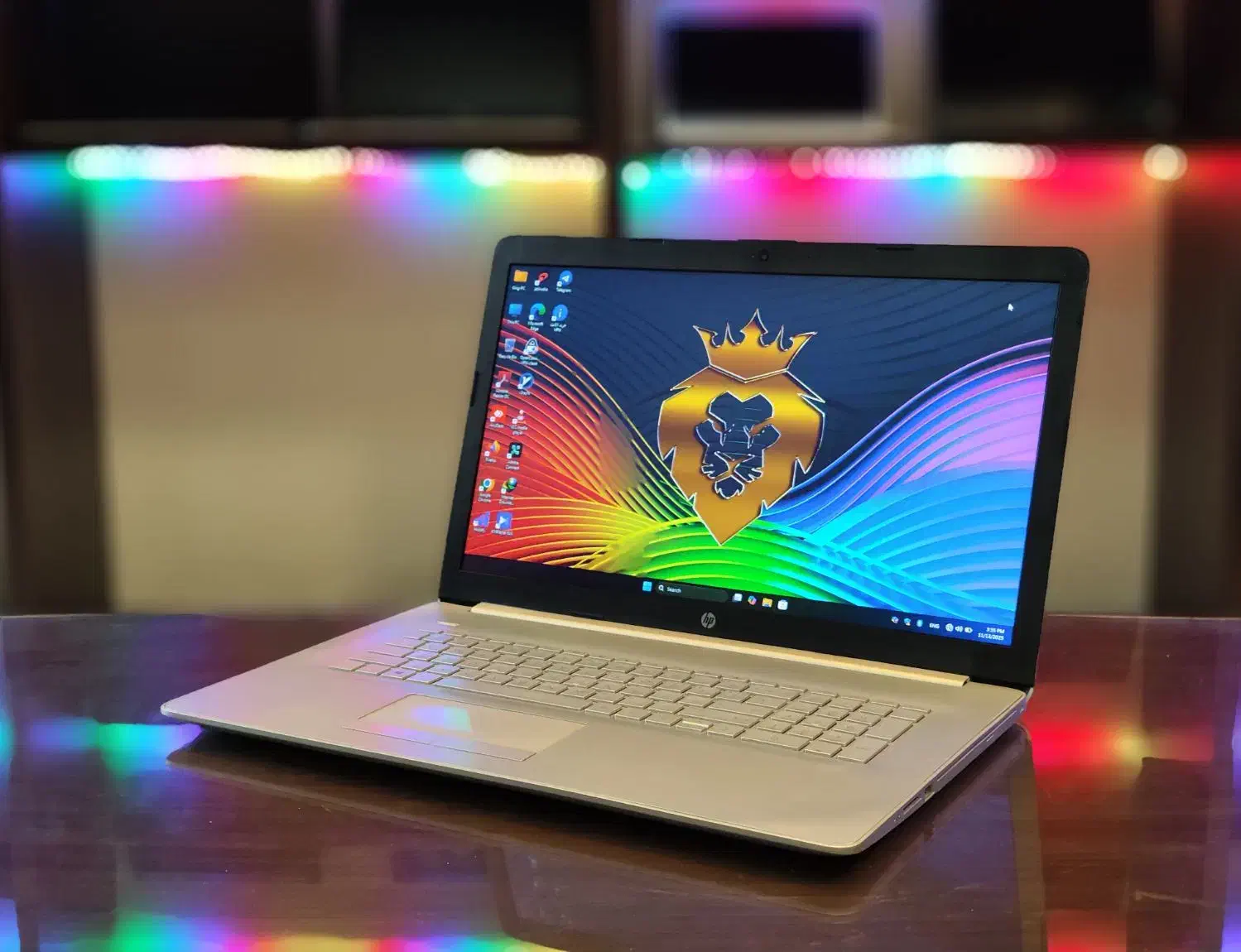 لپتاپ 17 اینچ همه کاره i7 نسل ده hp فول امکانات|رایانه همراه|تهران, فلسطین (میدان انقلاب)|دیوار