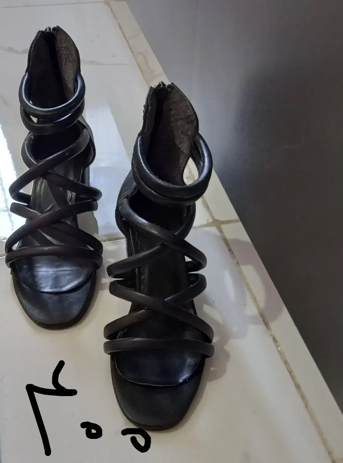 تعدادی  لباس بچگانه  درحد نو|لباس|رشت, سلیمانداراب|دیوار