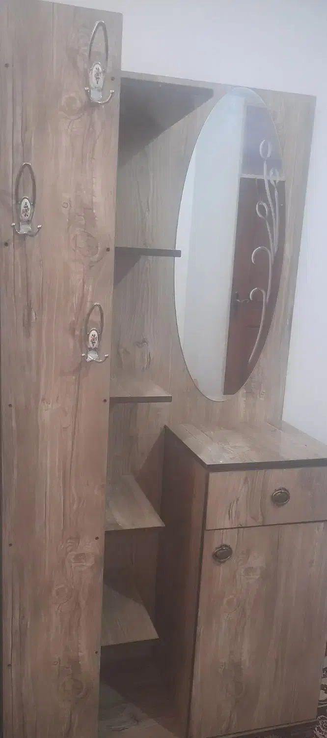 کمد مناسب کتابخانه یا جاکفشی  و۶عدد پشتی|جاکفشی، کمد، دراور|حمیدیا, |دیوار