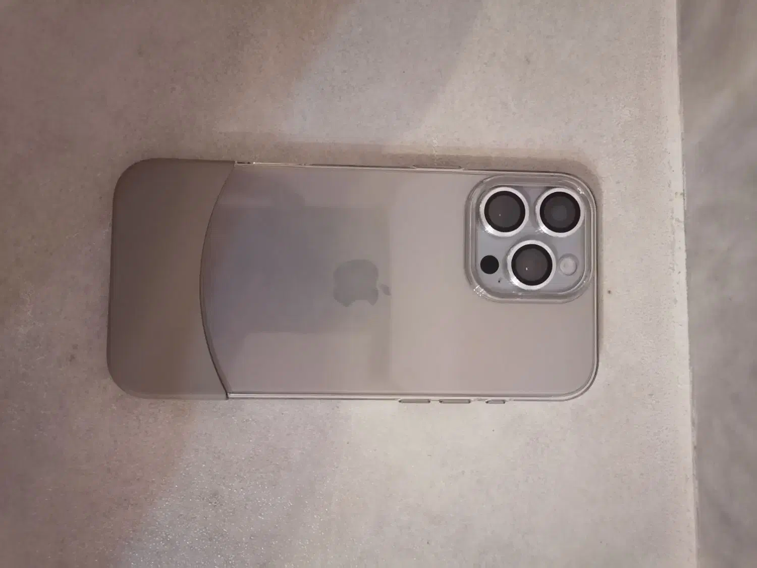 گوشی طرح آیفون 16|موبایل|ساوه, |دیوار