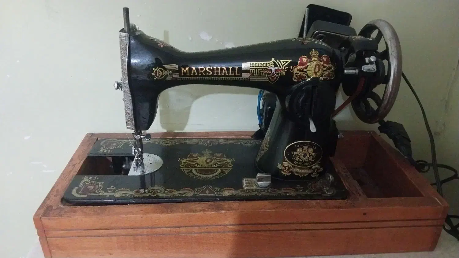 چرخ خانگی|چرخ خیاطی و ریسندگی|مسجد سلیمان, |دیوار