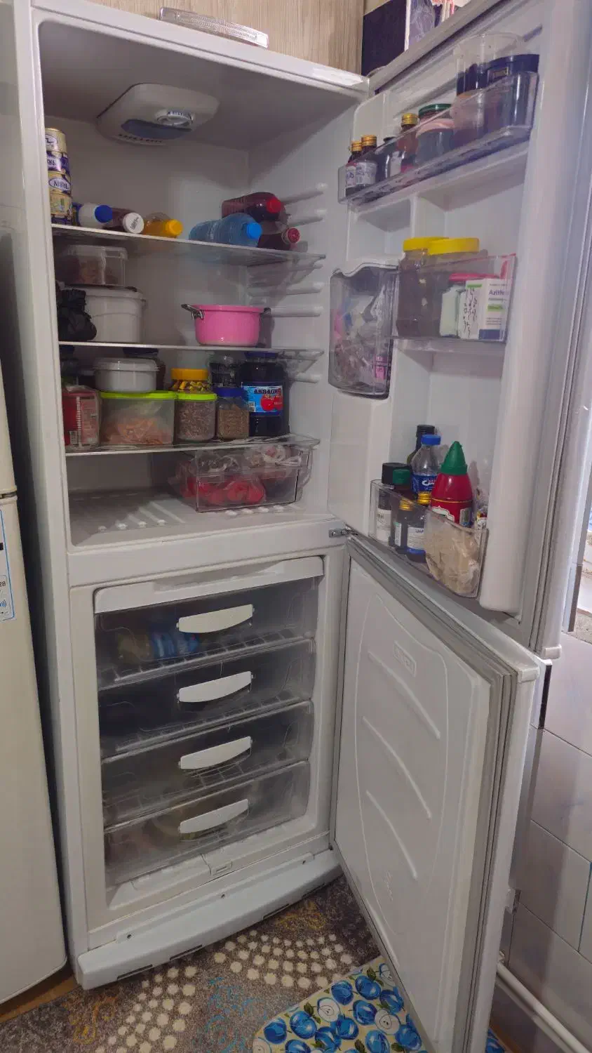 یخچال خانگی سالم در حد صفر|یخچال و فریزر|سردشت, |دیوار