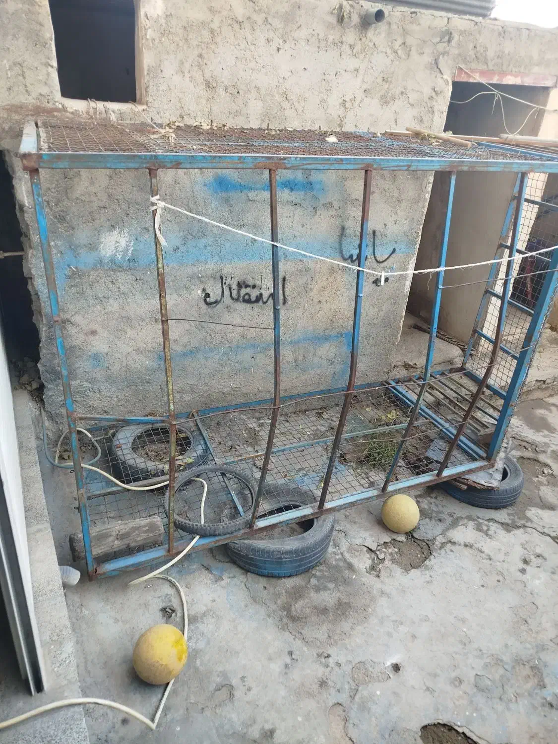 اتاق طوری نیسان|قطعات یدکی و لوازم جانبی|میاندوآب, |دیوار