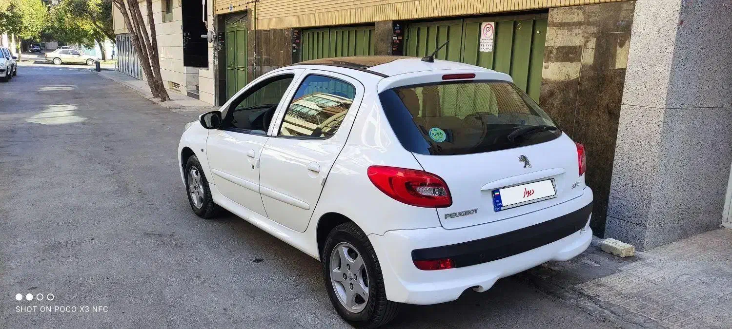 ۲۰۷پانا معاوضه با ۲۰۶یا ساینا|خودرو سواری و وانت|اصفهان, جلالیه|دیوار