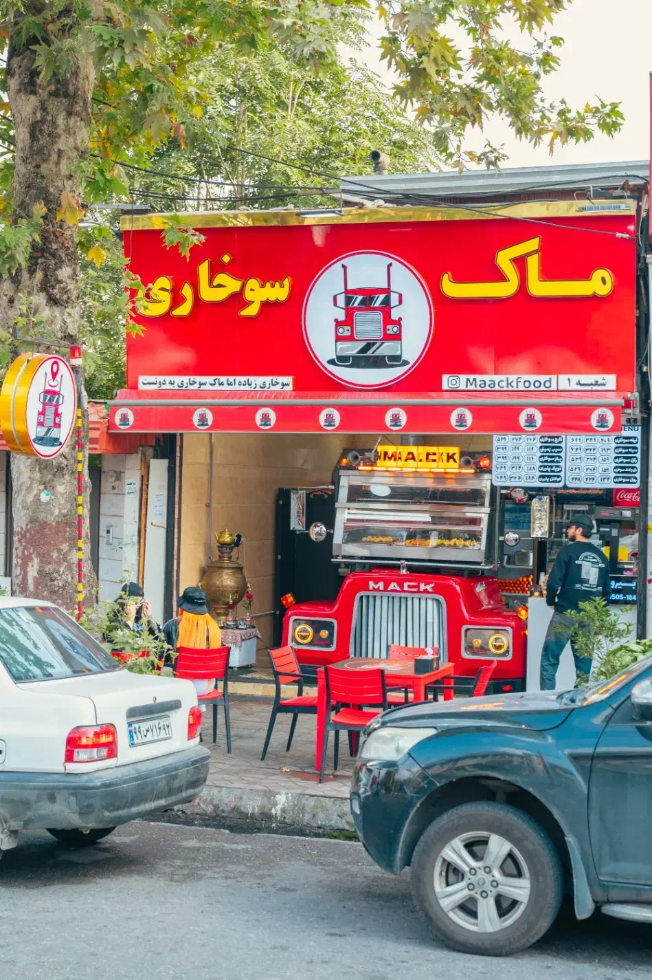 ۲ پرسنل خانم جهت همکاری|استخدام خدمات فروشگاه و رستوران|قائم‌شهر, |دیوار