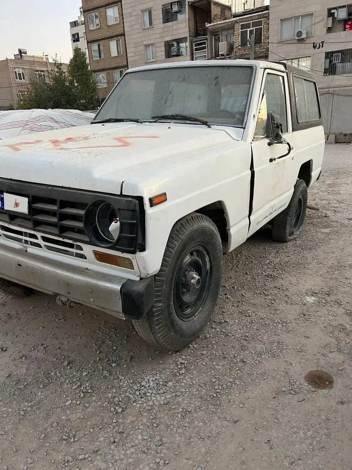 پاترول ۶۹ سفید|خودرو سواری و وانت|کرمانشاه, |دیوار