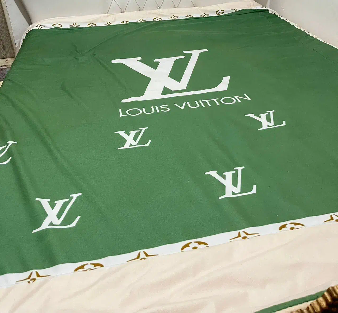 ست روتختی و پرده ست|سرویس روتختی|رباط‌کریم, رباط‌کریم|دیوار