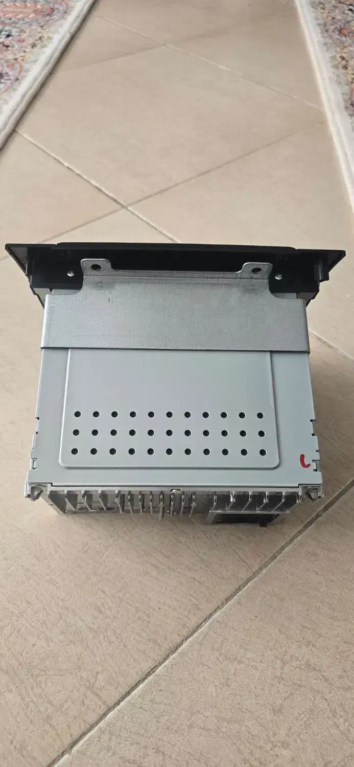 ضبط (مانیتور) فابریک دنا|قطعات یدکی و لوازم جانبی|بروجرد, |دیوار