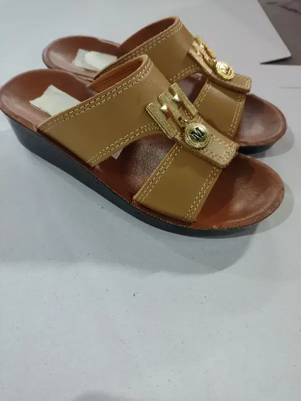 خیاط پستایی صندل|استخدام صنعتی، فنی، مهندسی|قنوات, |دیوار