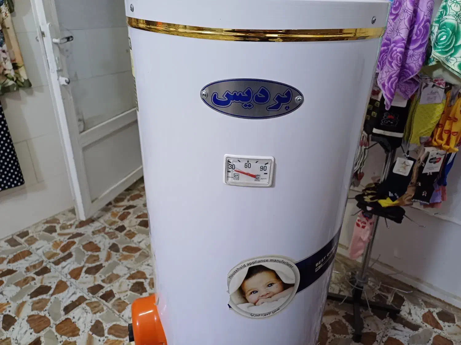 آبگرمکن ایستاده|آبگرمکن، پکیج، شوفاژ|سنندج, |دیوار