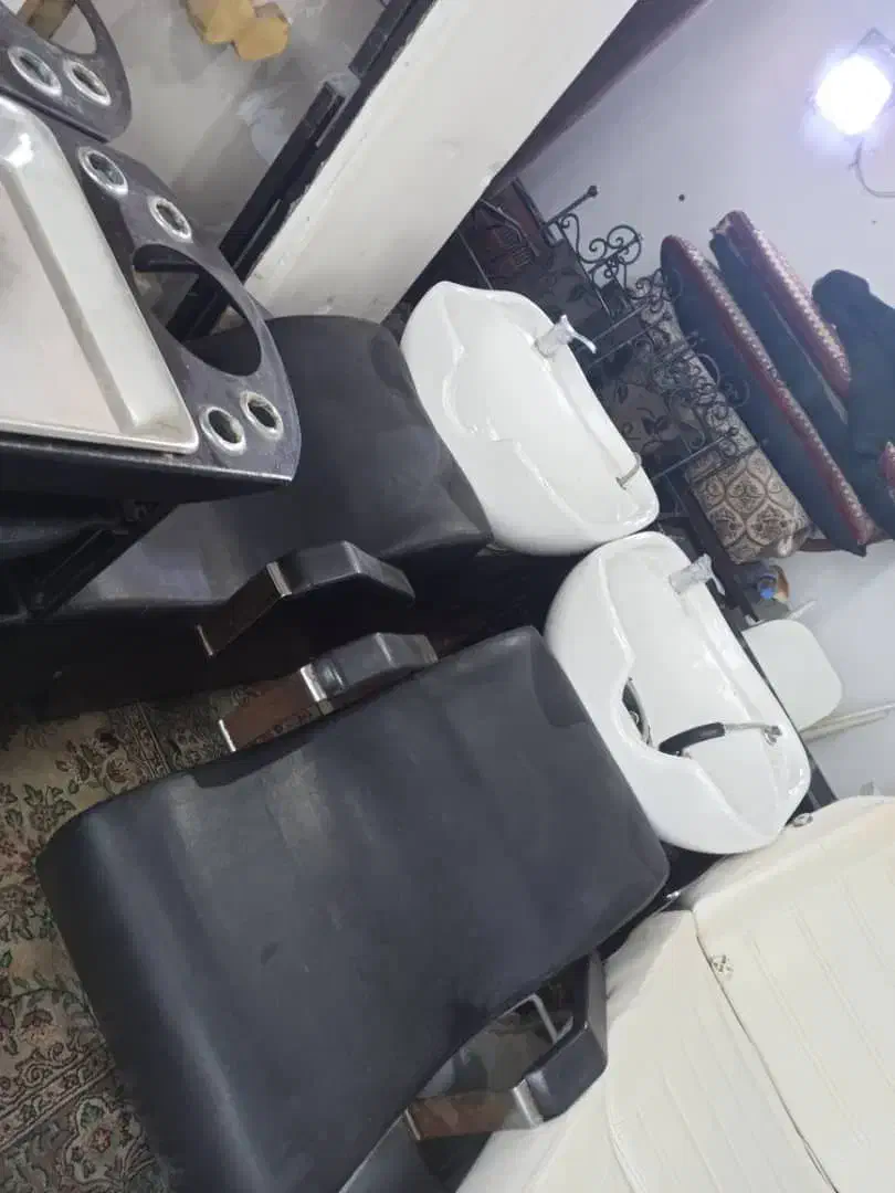 لوازم ارایشگاه|آرایشگاه و سالن‌های زیبایی|بندر انزلی, معلم|دیوار