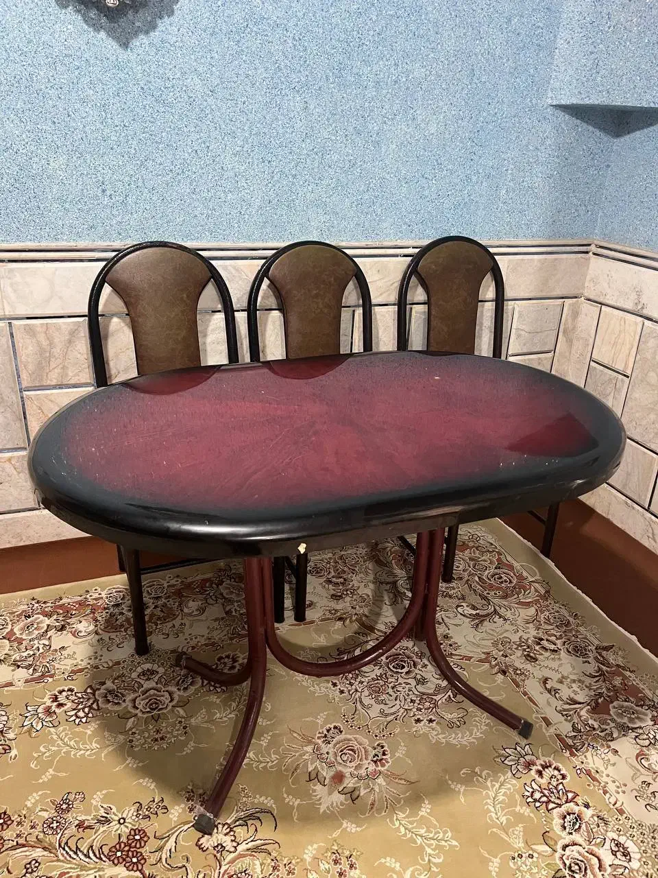 میز ناهار خوری|میز و صندلی غذاخوری|گالیکش, |دیوار