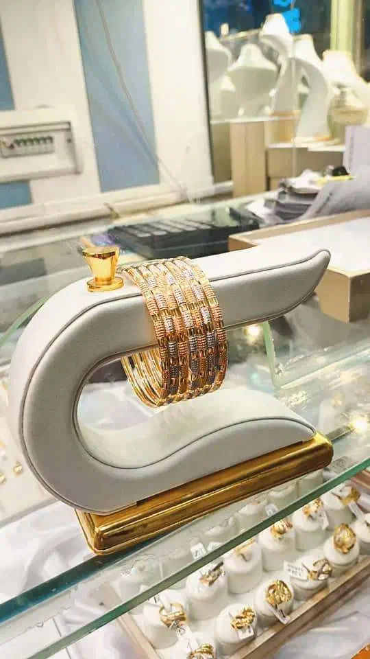 دستبند زنجیر پلاک خوش قیمت میخوای فقط جواهری مانا|جواهرات|زابل, |دیوار