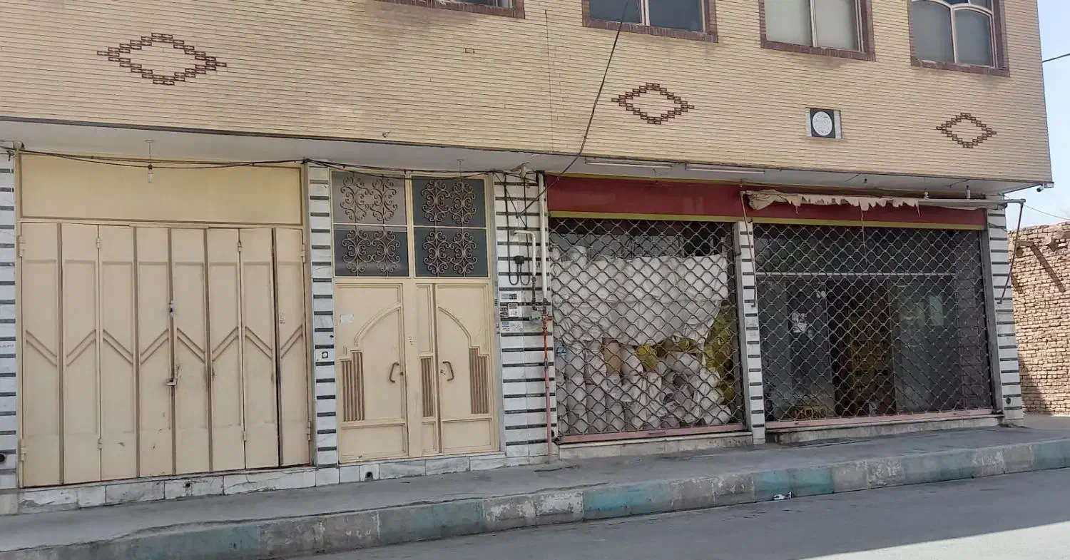 فروش ۲۳۰ متر تجاری مسکونی|فروش مغازه و غرفه|خمینیشهر, |دیوار