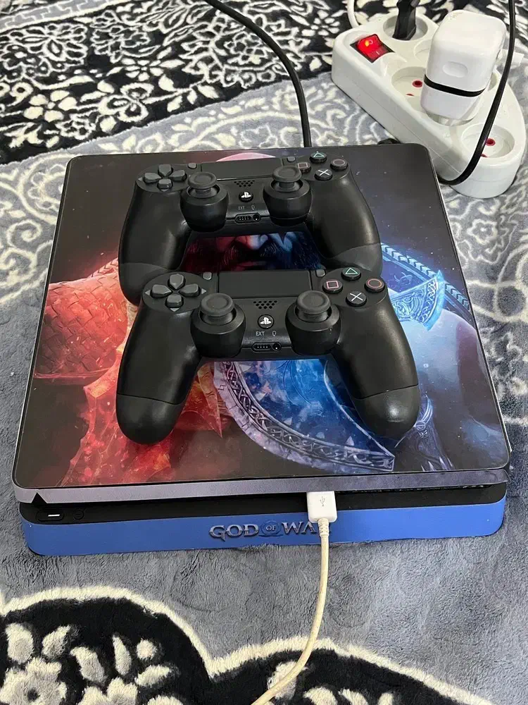 ps4 Slim|کنسول، بازی ویدئویی و آنلاین|کهنوج, |دیوار