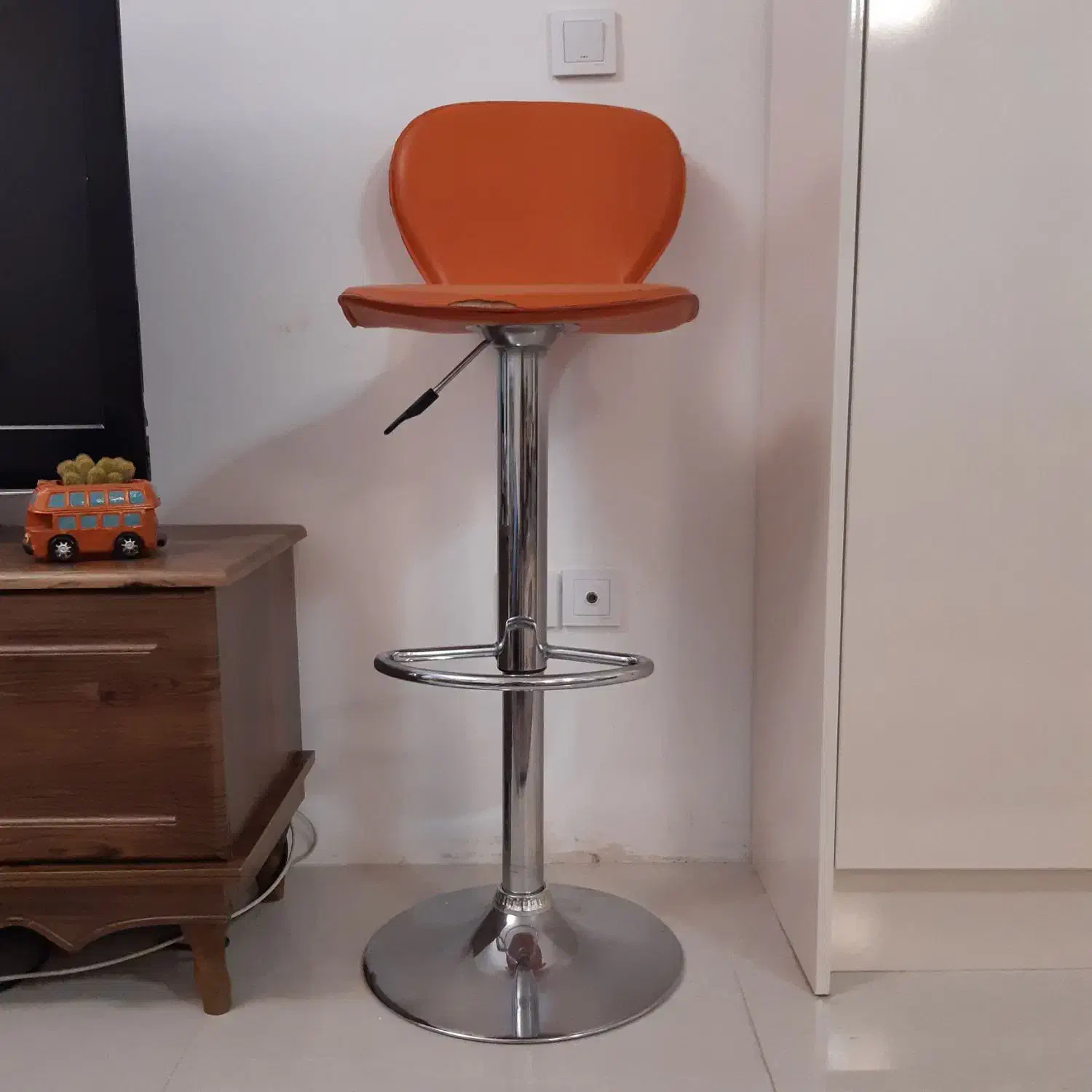 صندلی با پمپ تایوانی|صندلی و نیمکت|تهران, جمالزاده|دیوار