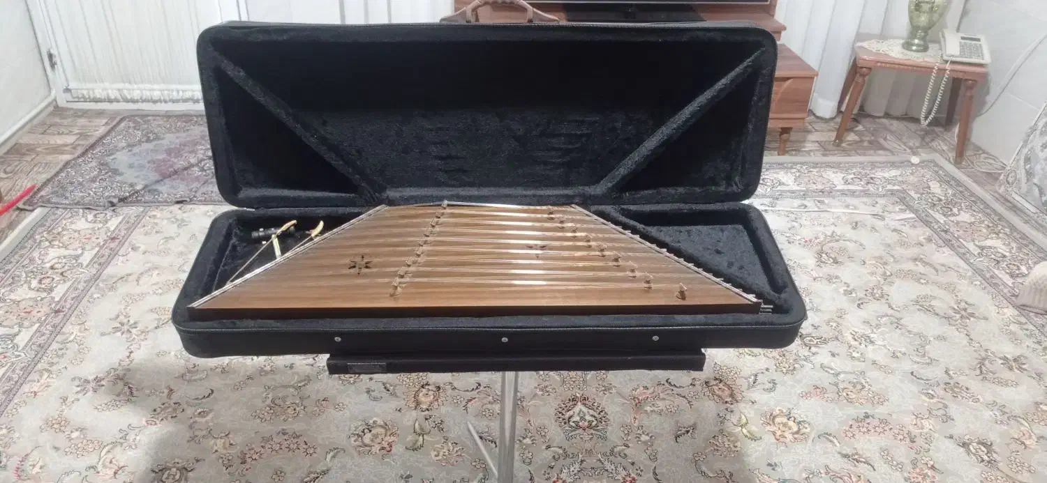 سنتور مارک ایرانی|سازهای سنتی|رامند, |دیوار